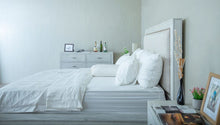 Load image into Gallery viewer, Bleecker Street King Bed with Foot Bench