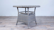 Load image into Gallery viewer, Westhampton Round 39&quot; with Woven Top - VCC Kubu