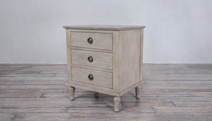 Chateau 3 Drawers Nightstand