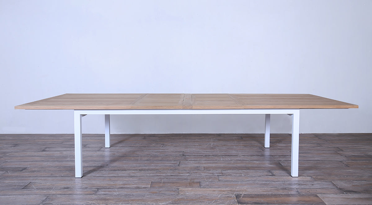 Baltimore Extending 8ft -11.5ft White Powder Coating