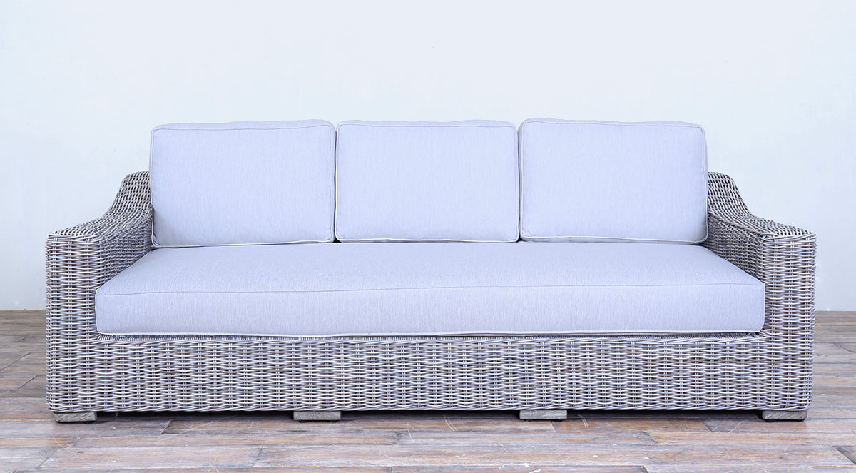 Provence Classic Sofa 8ft - Creme Spectro