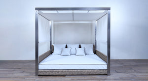 Roman Daybed with Rope Twist Antique Weed