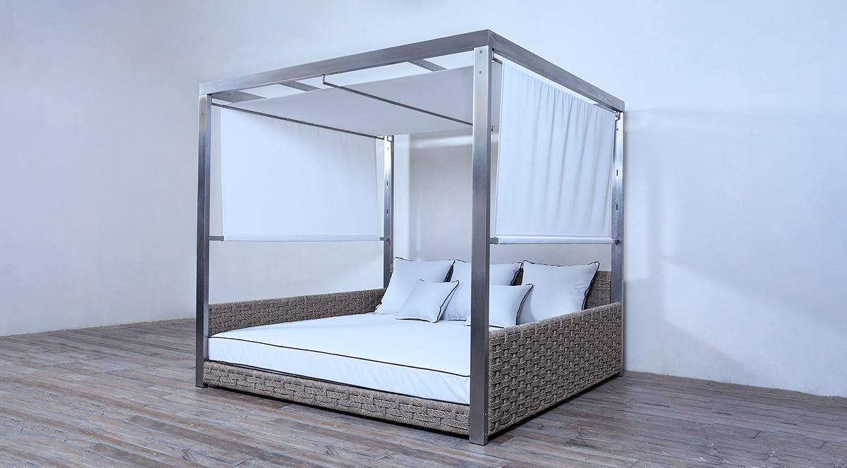 Roman Daybed with Rope Twist Antique Weed