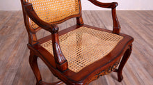 Load image into Gallery viewer, Avisse Arm Chair
