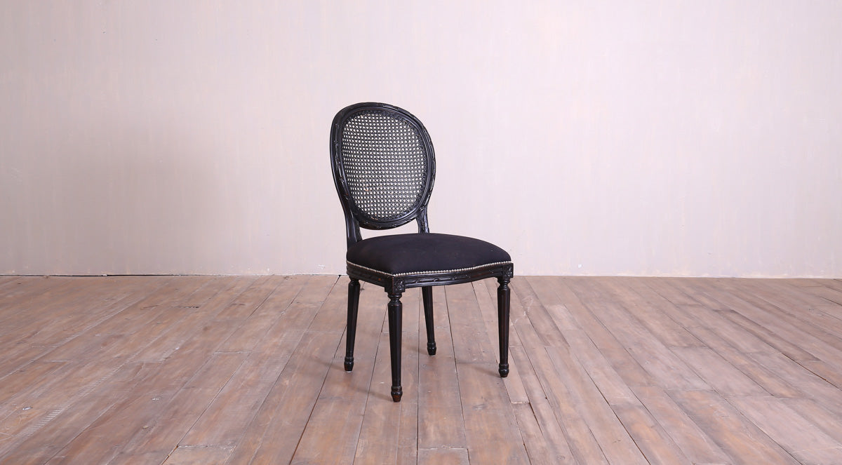Oval back louis hotsell xvi side chair
