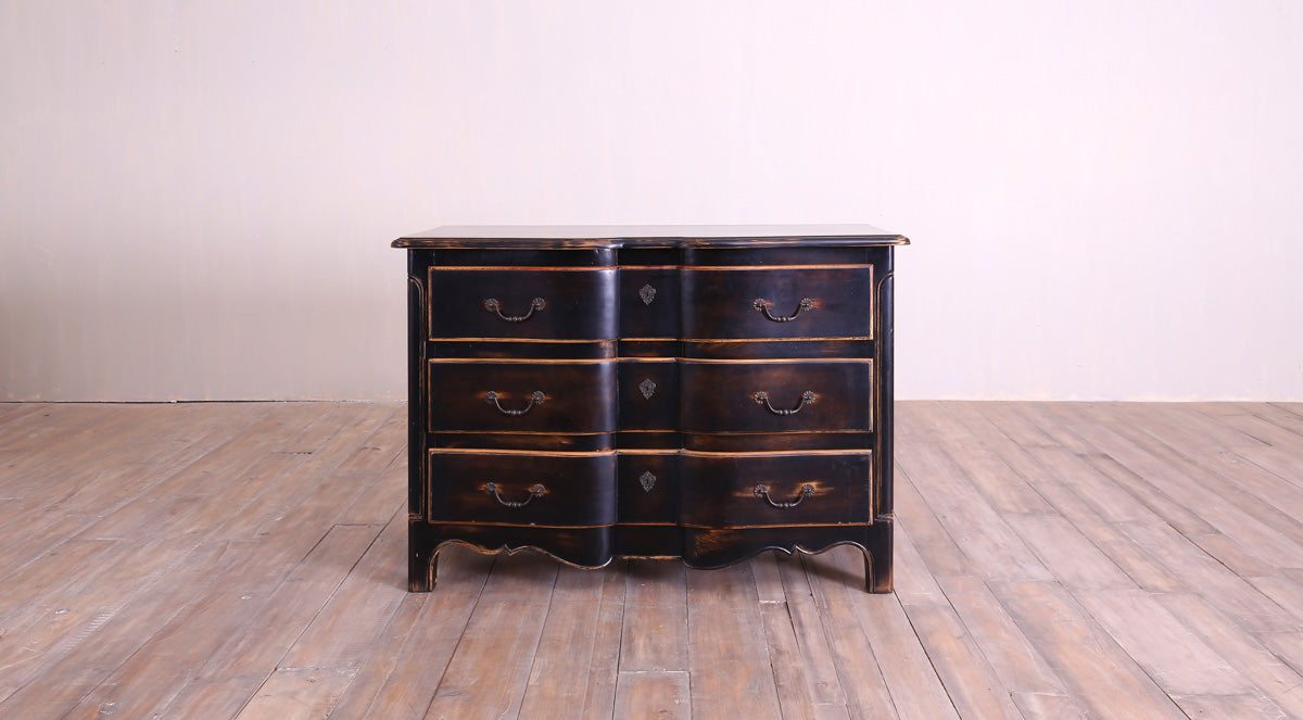 Castellane Chest