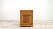 Load image into Gallery viewer, Column End Table