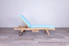 Load image into Gallery viewer, Sun Lounger Batyline