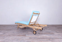 Load image into Gallery viewer, Sun Lounger Batyline
