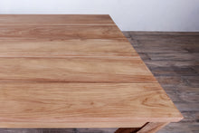 Load image into Gallery viewer, Avalon Wooden Dining Table Horizontal Slats
