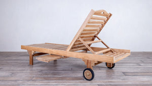 Montauk Lounger