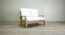 Load image into Gallery viewer, Westhampton Loveseat