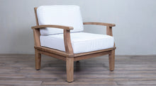 Load image into Gallery viewer, Westhampton Arm Chair